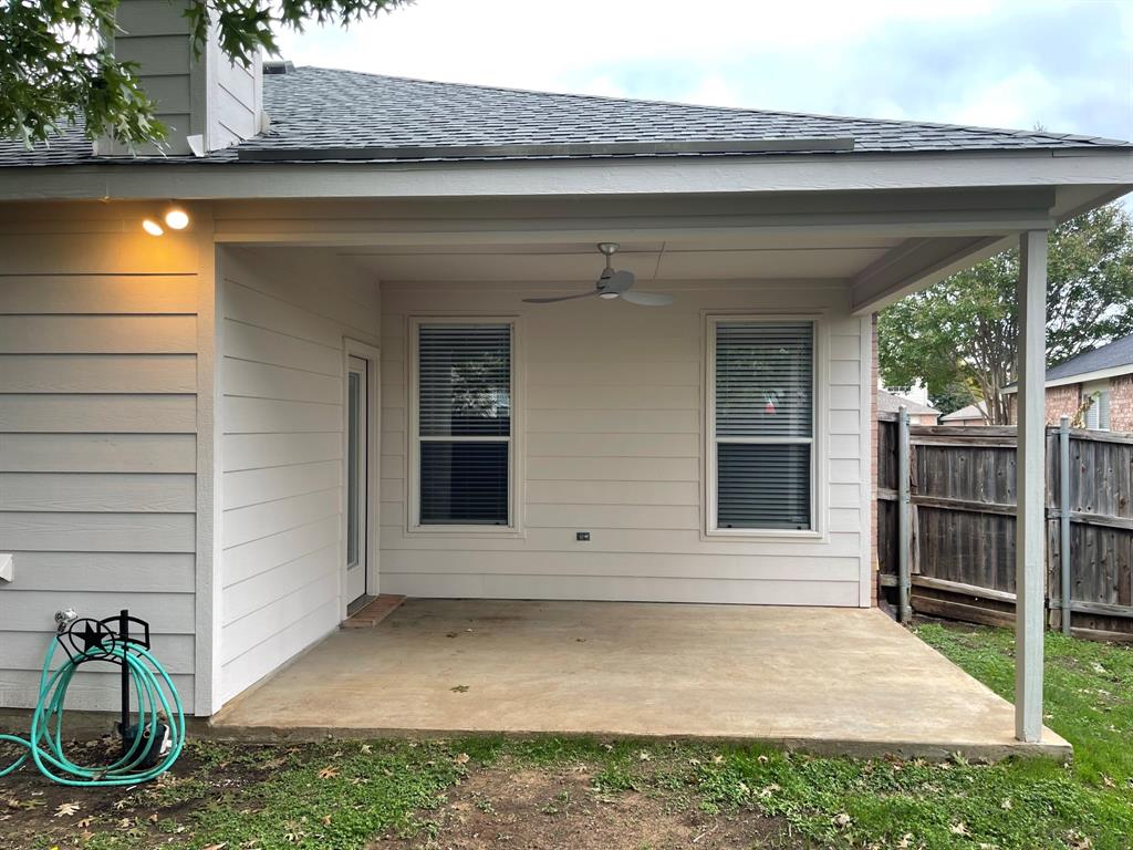 Meadows Of Roanoke Ph I - Residential Lease