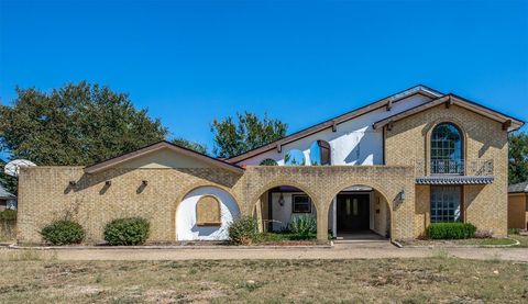 609 Green River Trail Fort Worth TX 76103