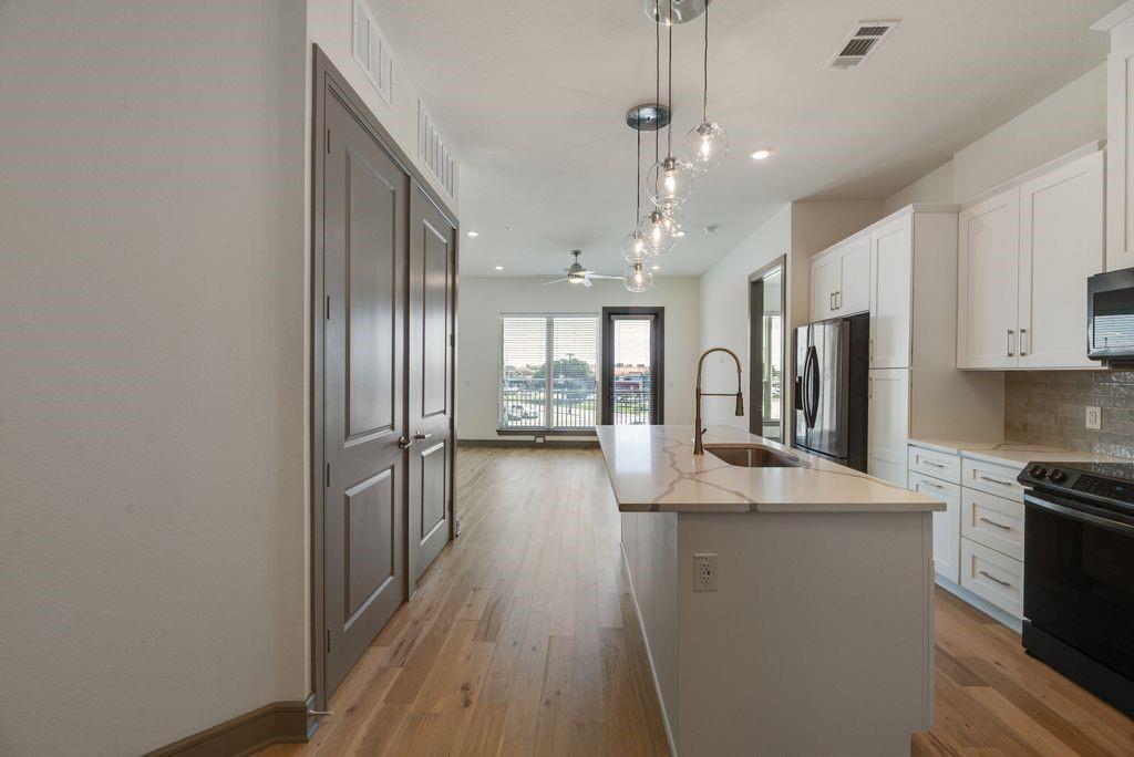 2700 Old Denton Road 2257