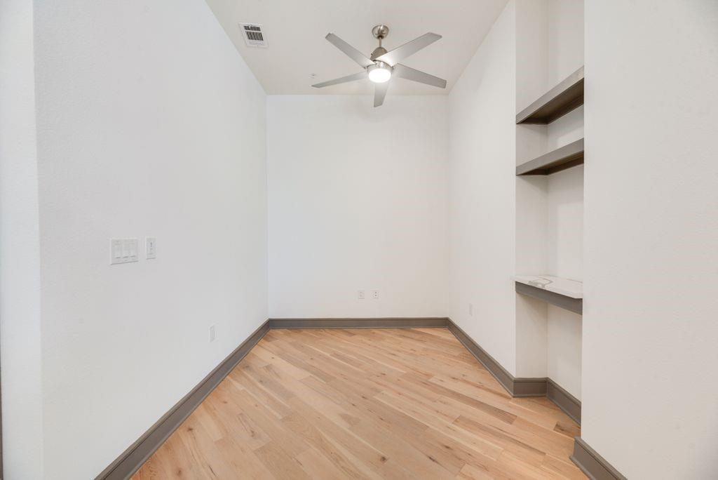 2700 Old Denton Road 2257
