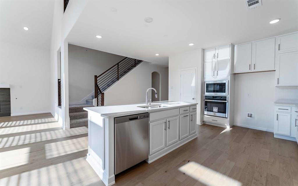 1419 Florence Lane