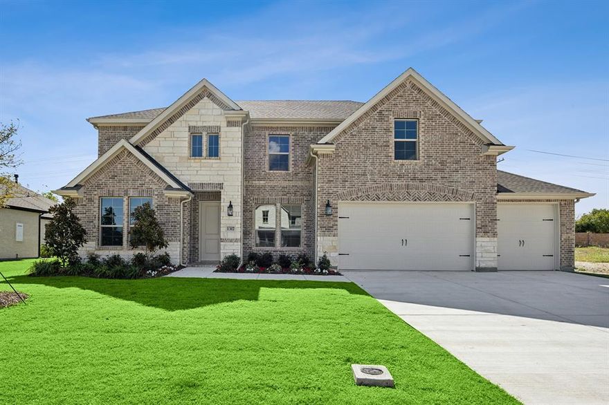 15 minutes from McKinney! Prestigious Van Alstyne ISD! Breathtaking two-story home located at Lincoln Pointe in Van Alstyne, Texas! Formal dining room located at the front of the house serves as a great area entertaining guests. Great room features a cozy fireplace and beautiful windows. Kitchen has quartz countertops, white shaker cabinets, and stainless steel appliances. Decorative pendant lighting for an elegant look. Private primary suite with ensuite bath including dual sinks, separate shower, and walk-in closet serves is the perfect place to relax.