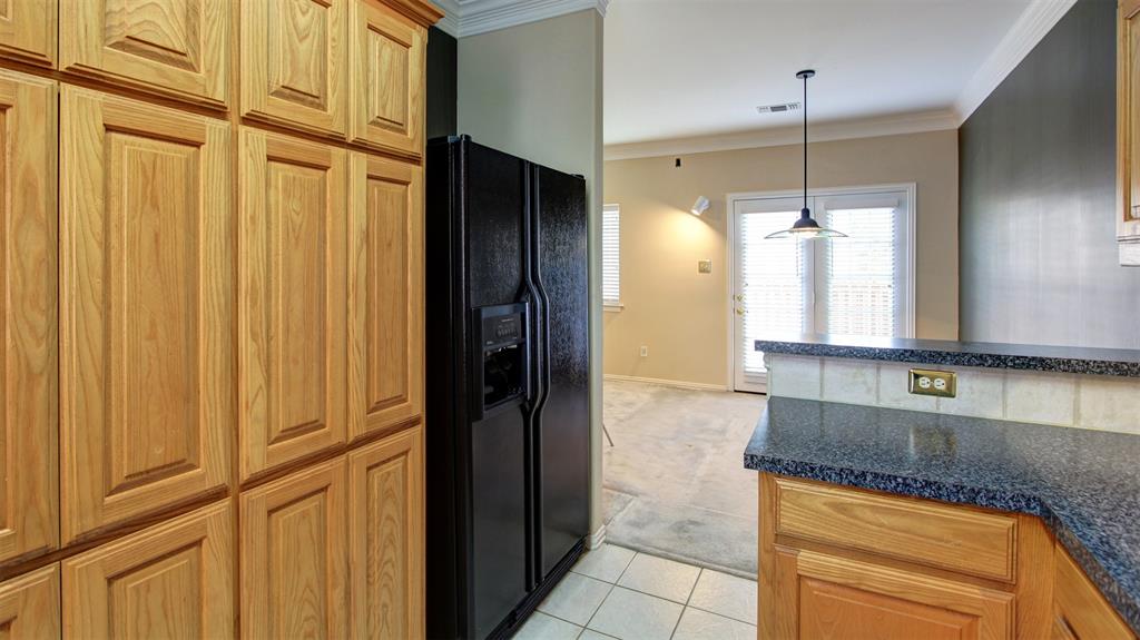 Chateaux Of Allen Twnhms The - Residential