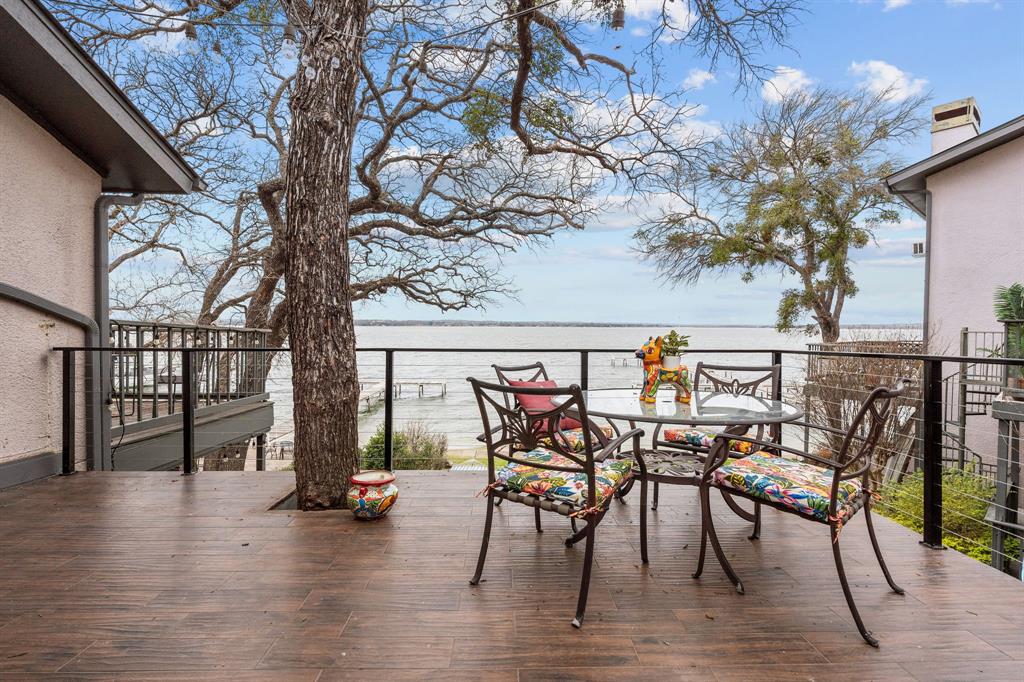 Chart House Condo The - Residential