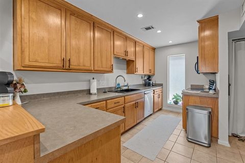 Tiny photo for 9999 Boat Club Road #601, Fort Worth, TX 76179 (MLS # 21099297)