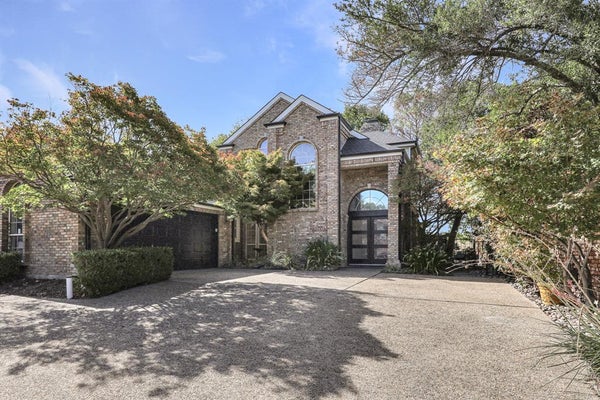 2912 BLUFFVIEW DR, GARLAND, TX 75043 - Image ff14013e35f7e06a8a1ec0376b416078/3316406079