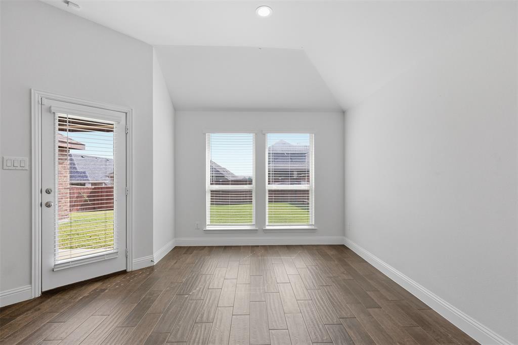 Live Oak Crk - Residential