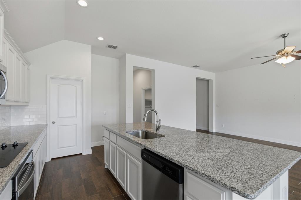 Live Oak Crk - Residential