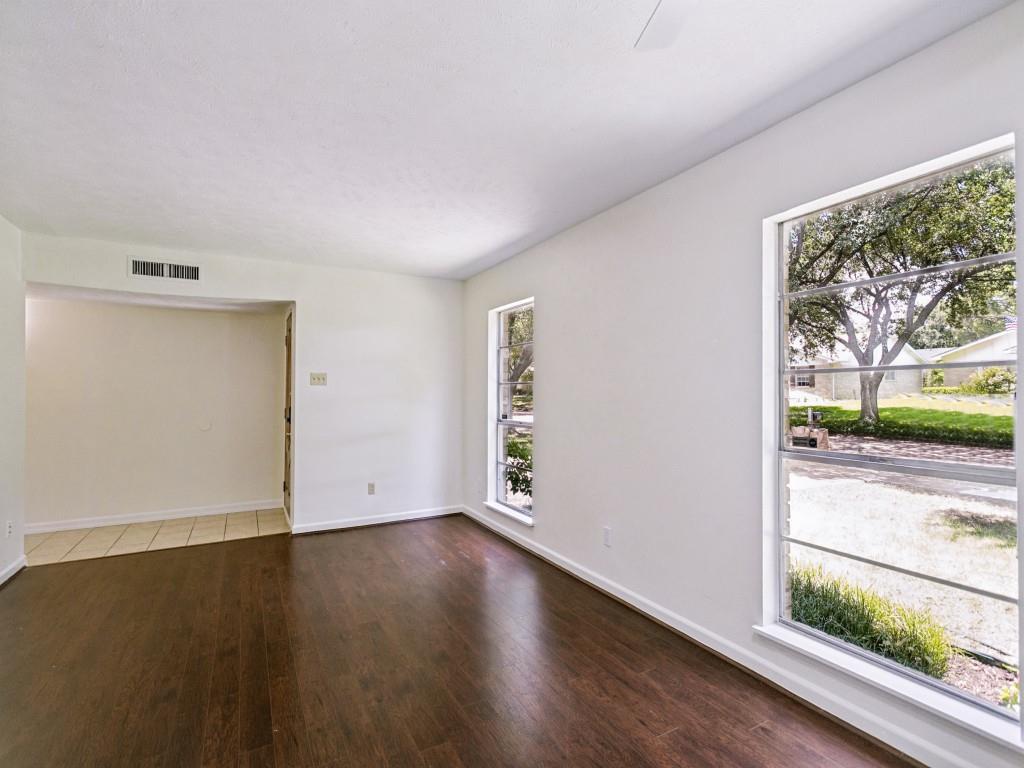 912 Whitehall Drive