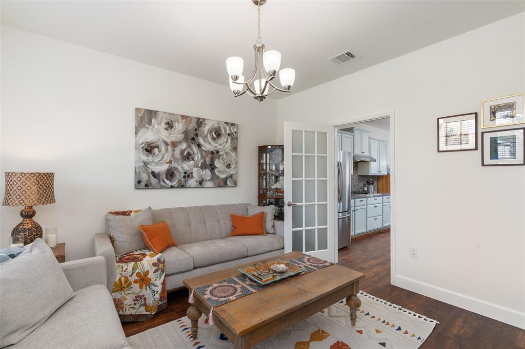 409 Rustic Oak Lane