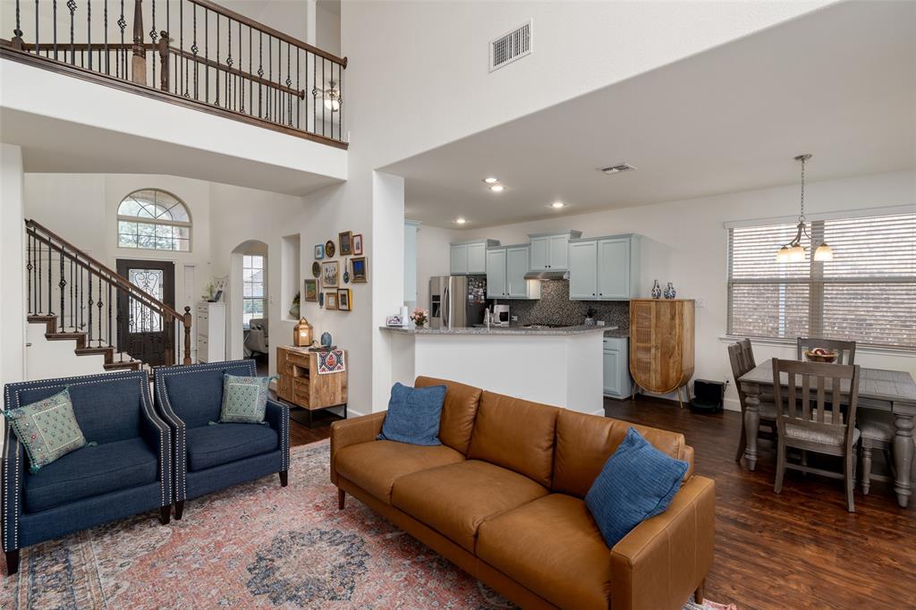 409 Rustic Oak Lane