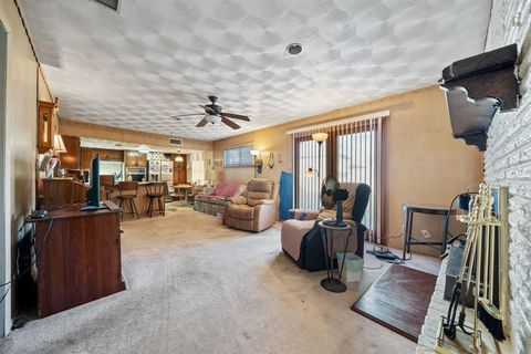 Tiny photo for 2828 Fairbrook Street, Irving, TX 75062 (MLS # 21196648)