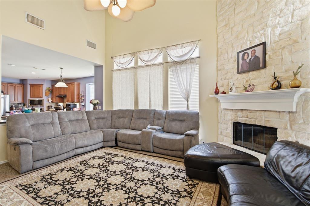 11117 Silver Horn Drive