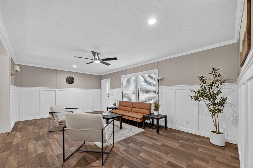451 Shady Oaks Lane
