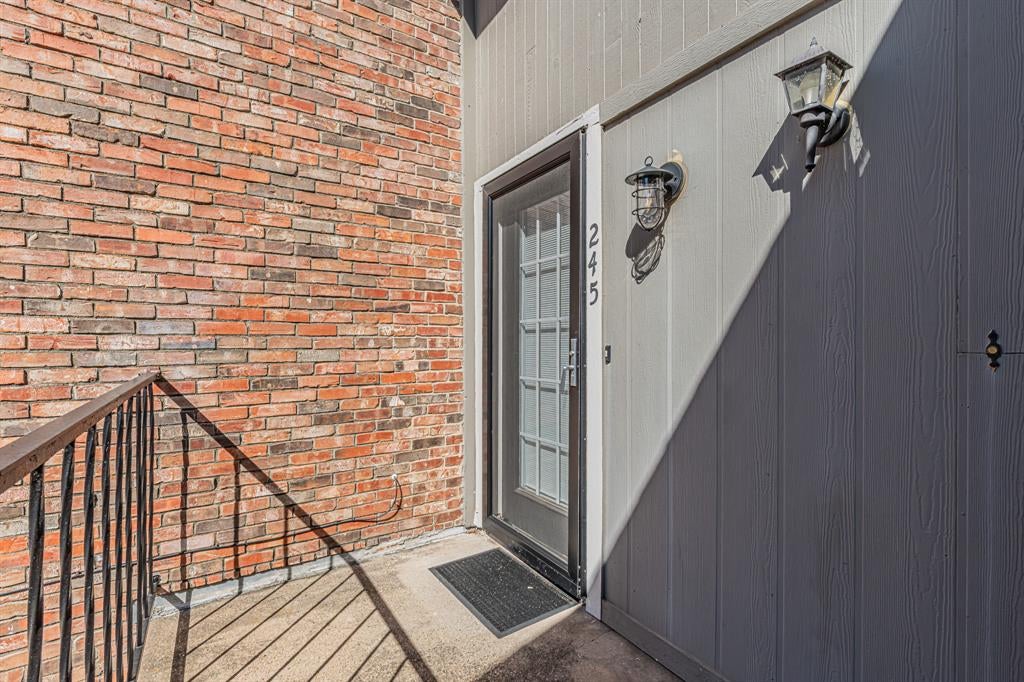 411 Pebble Way 245