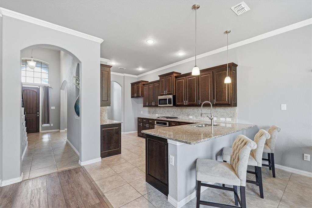 1327 Savona Lane