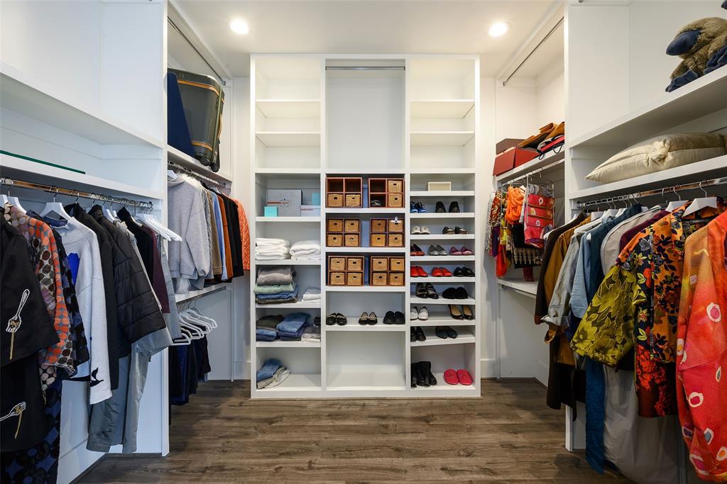 Walnut Hill Park - Residential