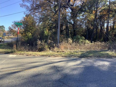 Photo of 0000 North Market Street, Shreveport, LA 71107 (MLS # 21385018)