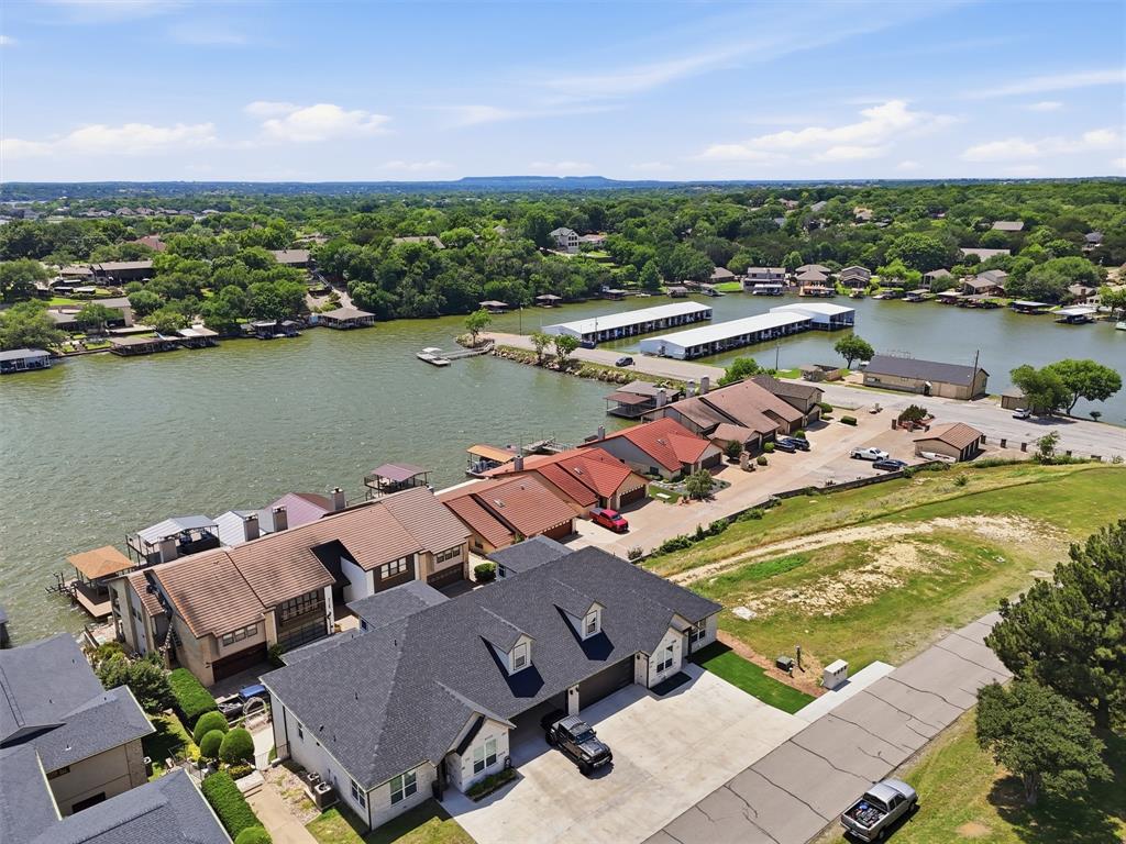 Decordova Bend Estates - Residential