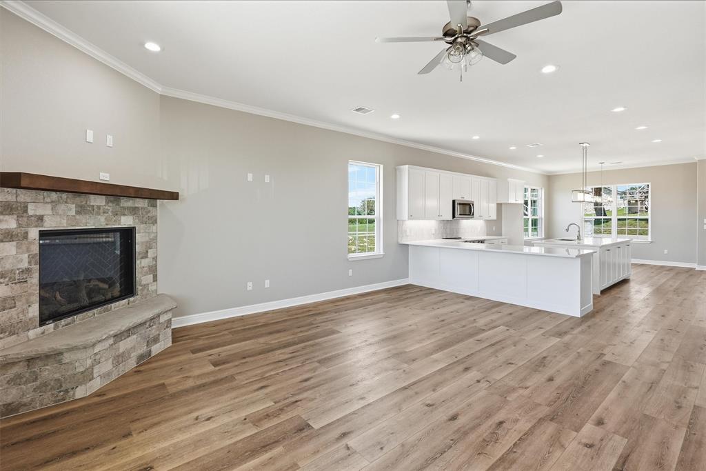 Decordova Bend Estates - Residential