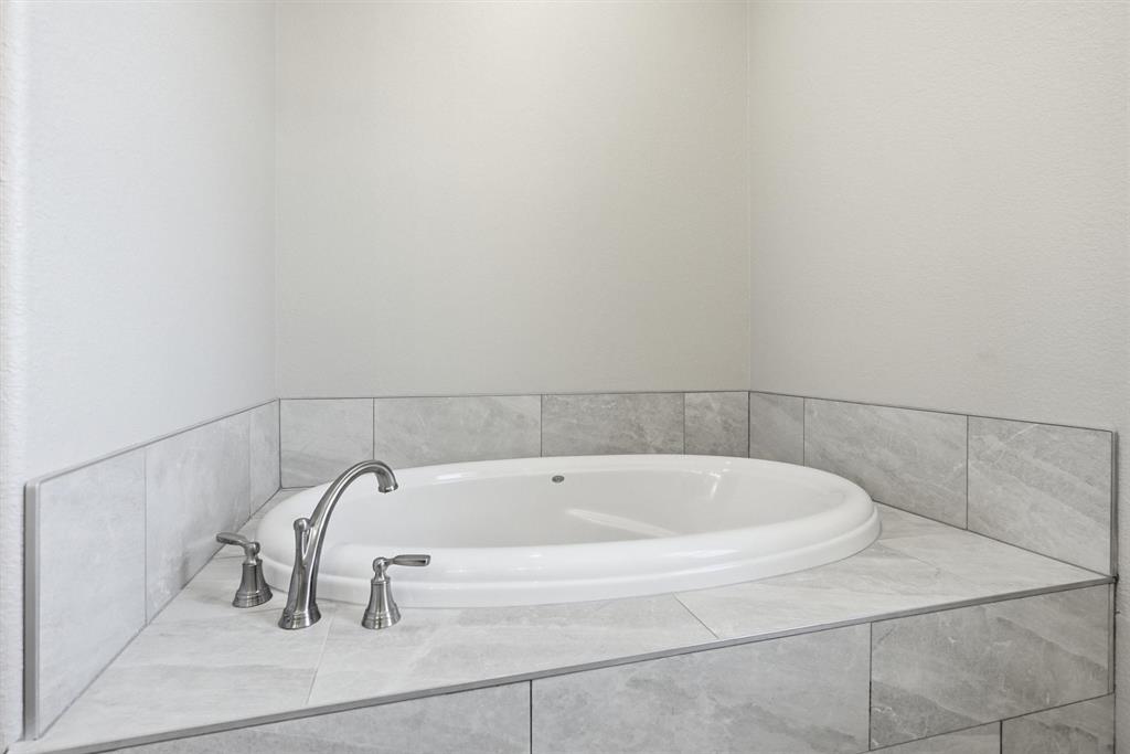 Decordova Bend Estates - Residential