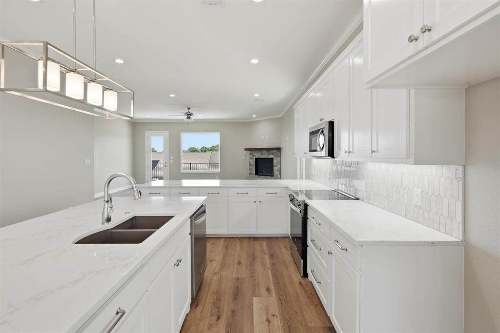 Decordova Bend Estates - Residential