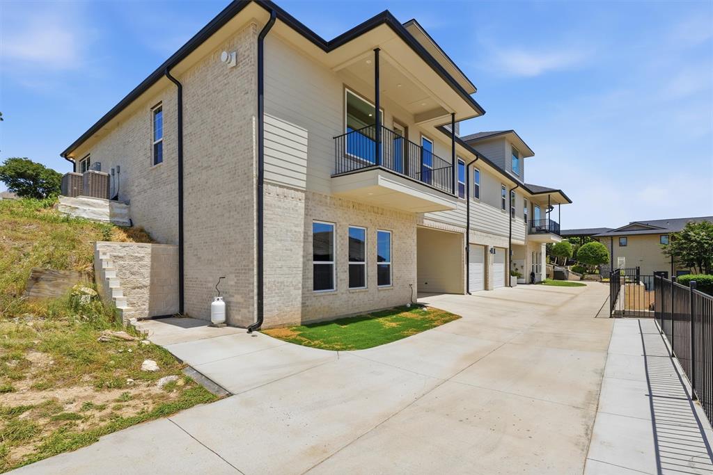 Decordova Bend Estates - Residential