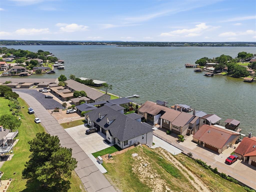 Decordova Bend Estates - Residential