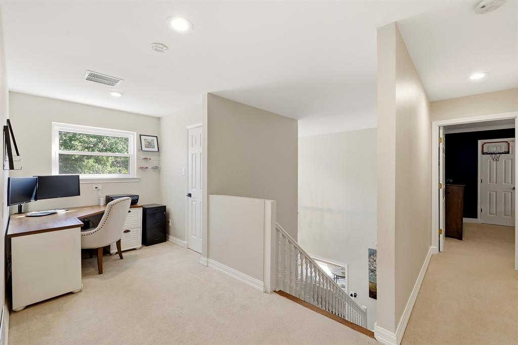 Alexanders Village 02 - Residential
