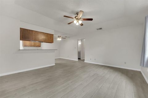 411 S Las Vegas Trail White Settlement TX 76108
