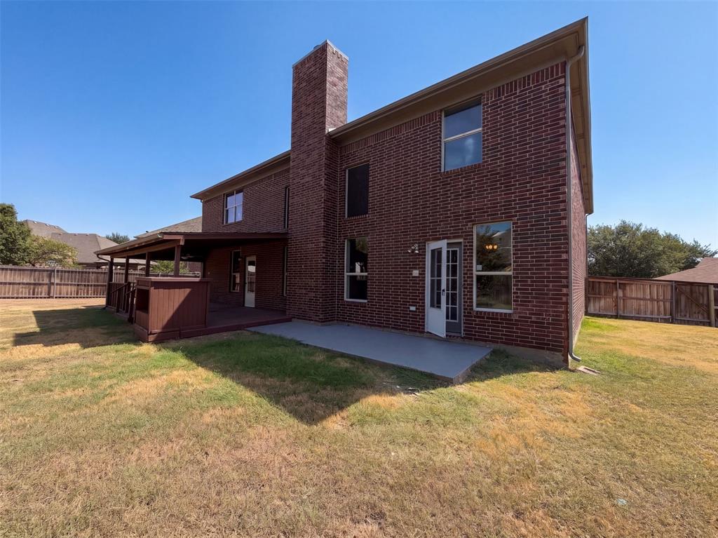 1402 Stone Oak Court