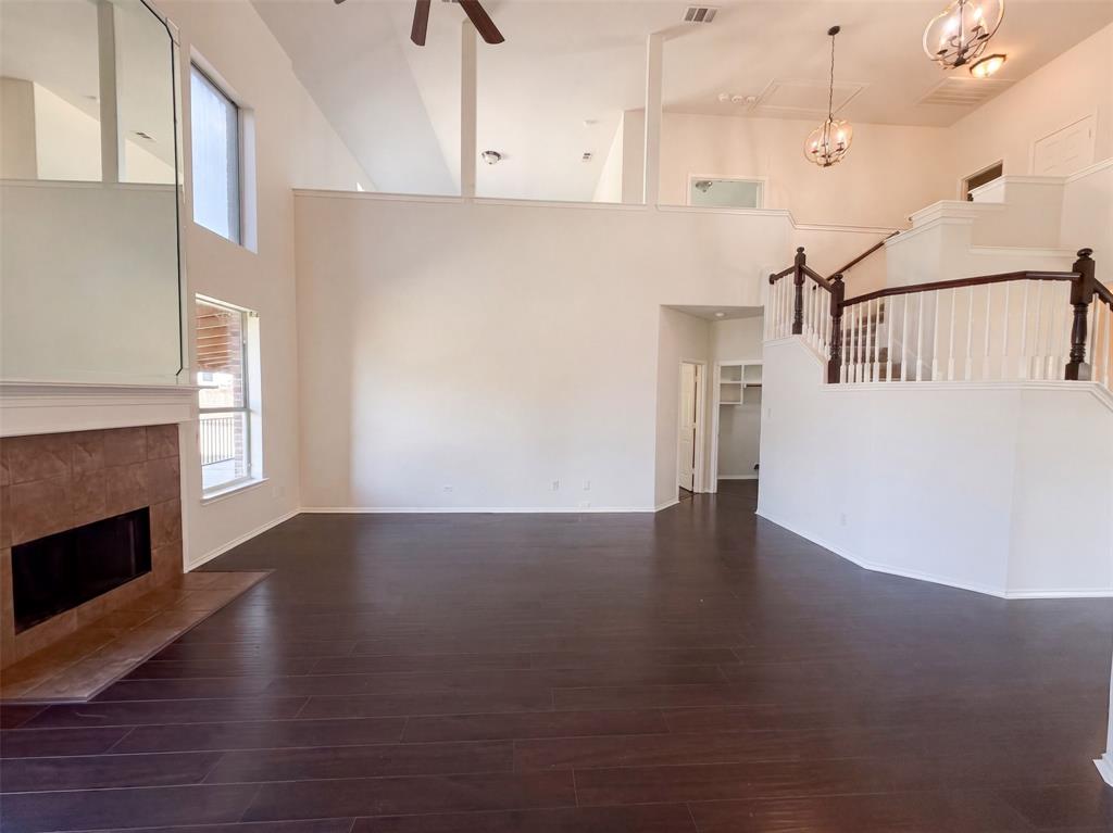 1402 Stone Oak Court