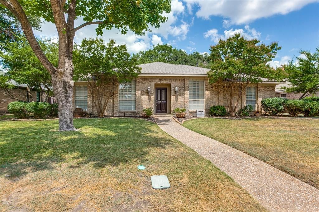 1409 Concord Drive