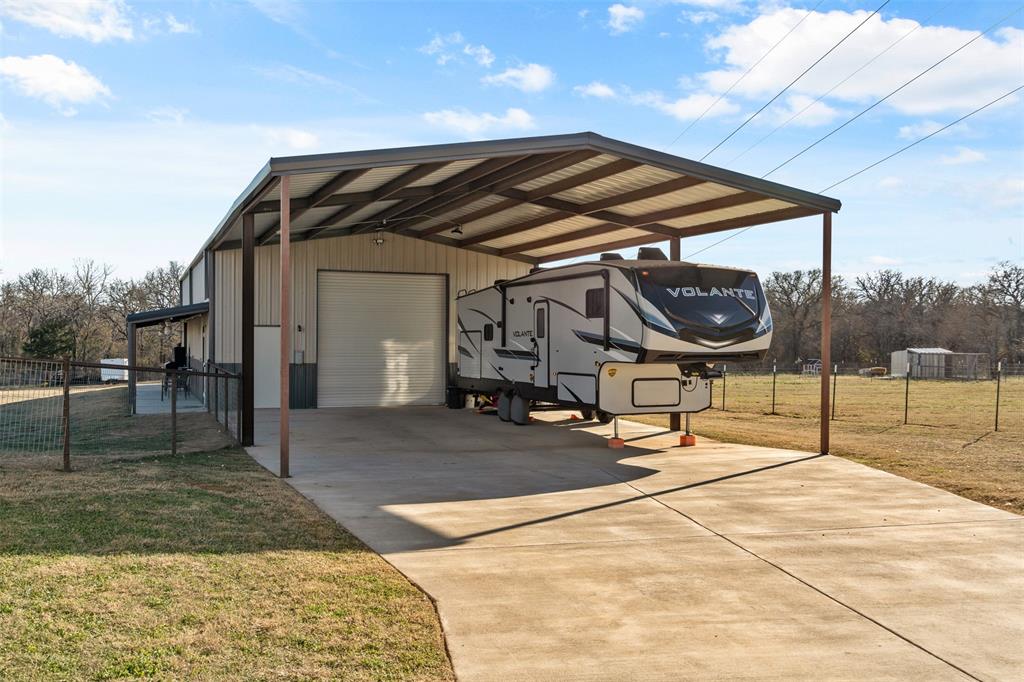 Woody Pointe - Residential