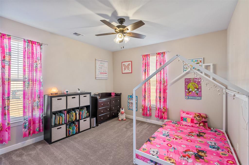 Woody Pointe - Residential