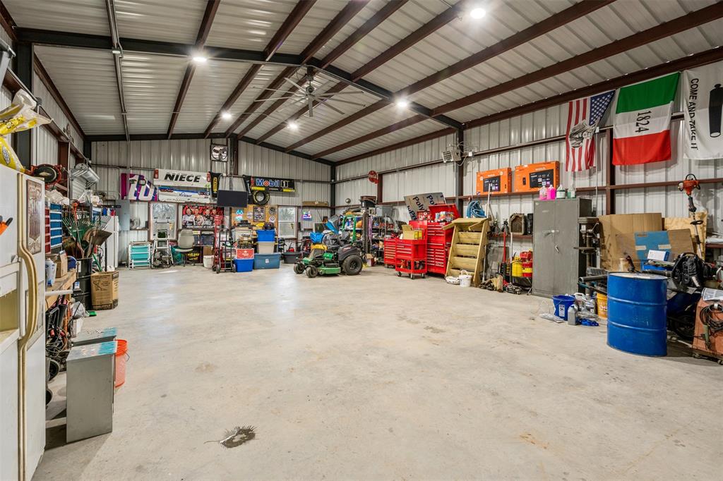 Woody Pointe - Residential