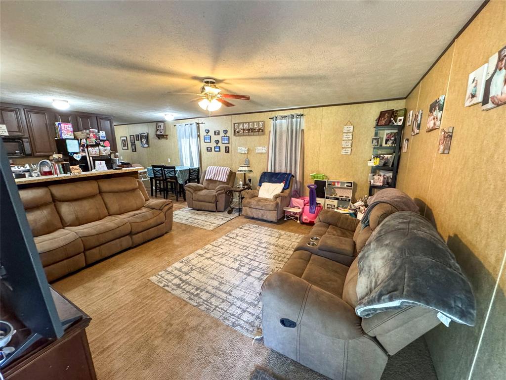 735 County Road 2010