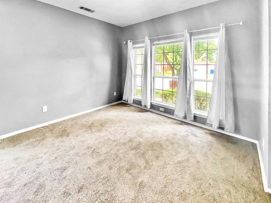 7926 Greengate Drive