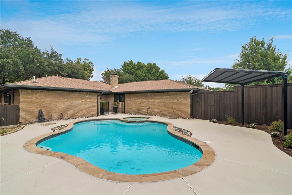 2404 Kimberly Lane