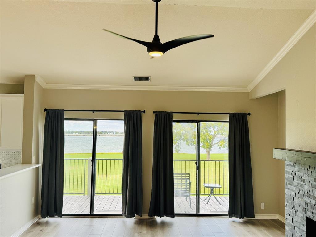 Signal Ridge #4 - Residential Lease