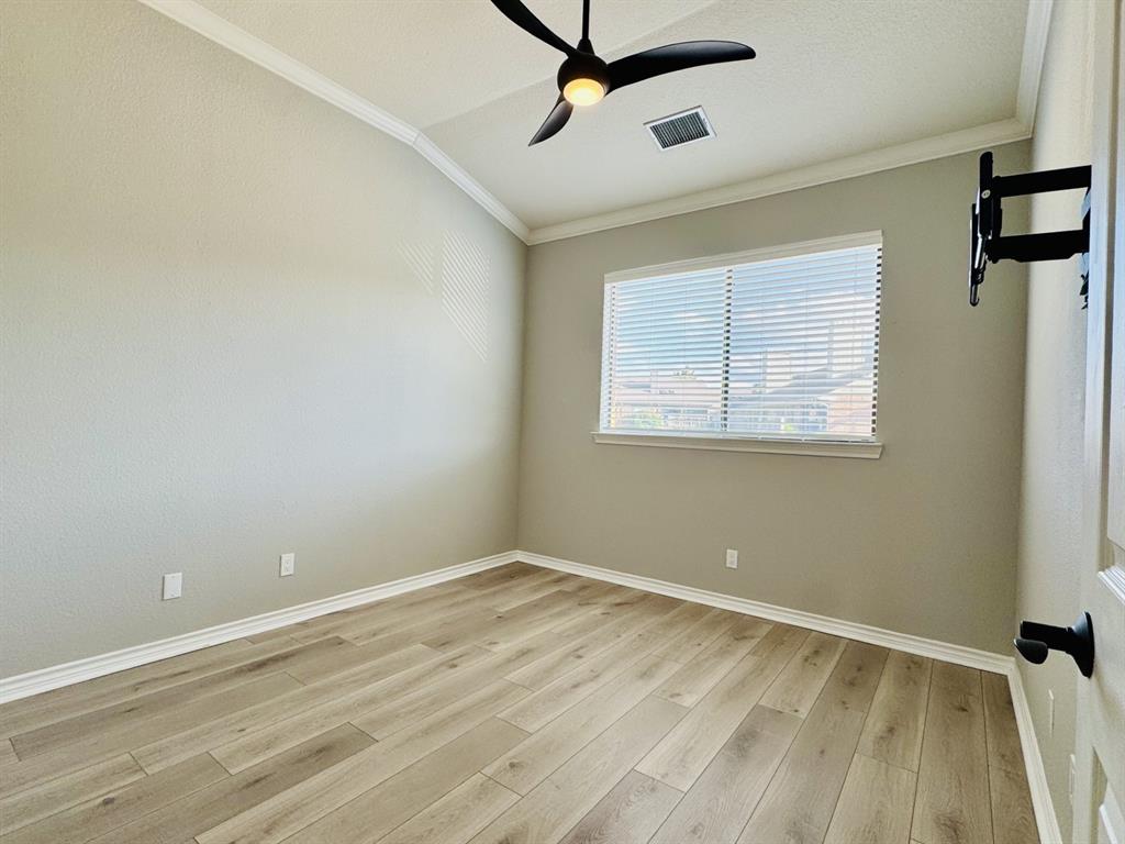 Signal Ridge #4 - Residential Lease