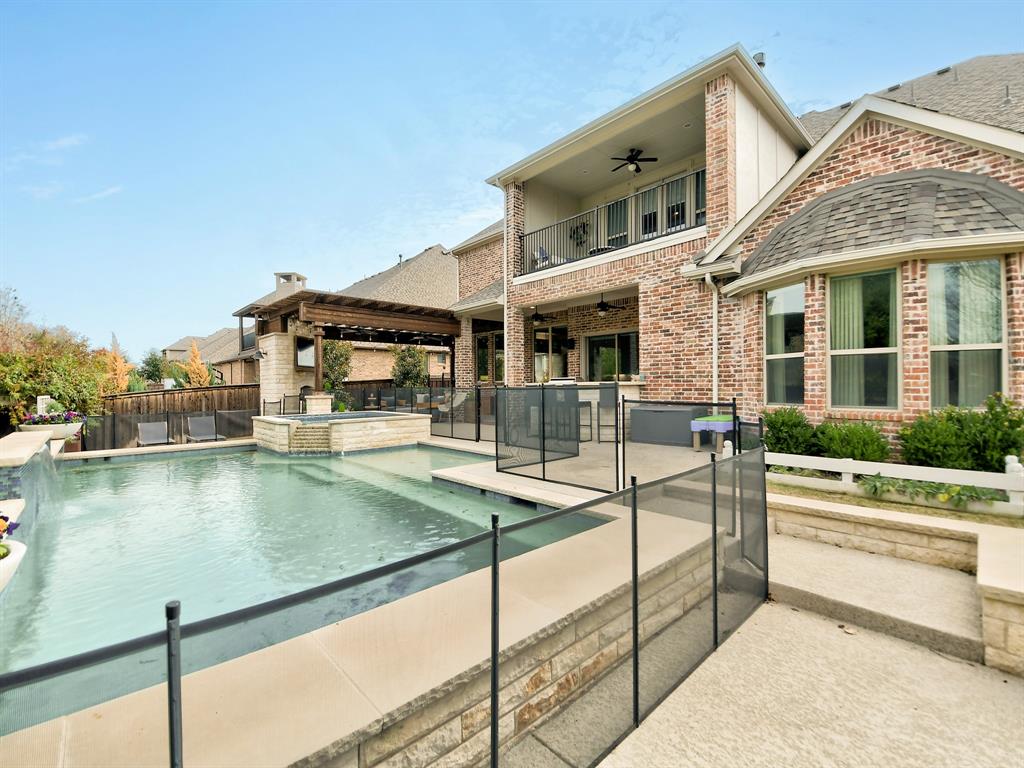 Carillon - Residential