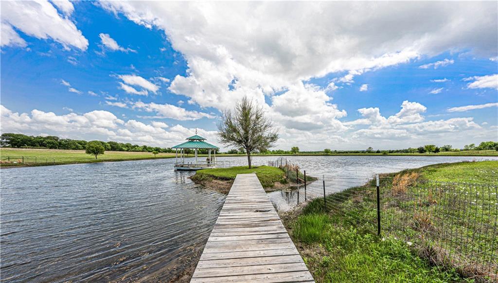 Galindo I - Residential