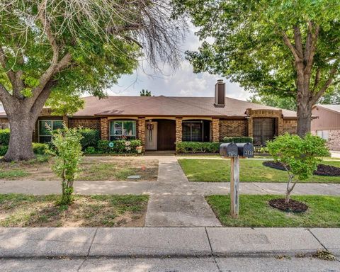 3016 Hilltop Drive Euless TX 76039