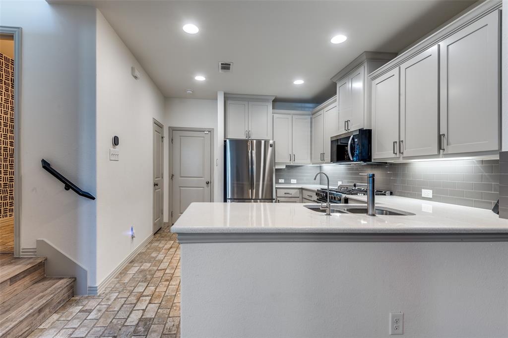 Viridian Village 1g - Residential