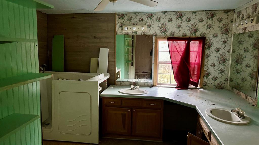 Loon Bay - Residential