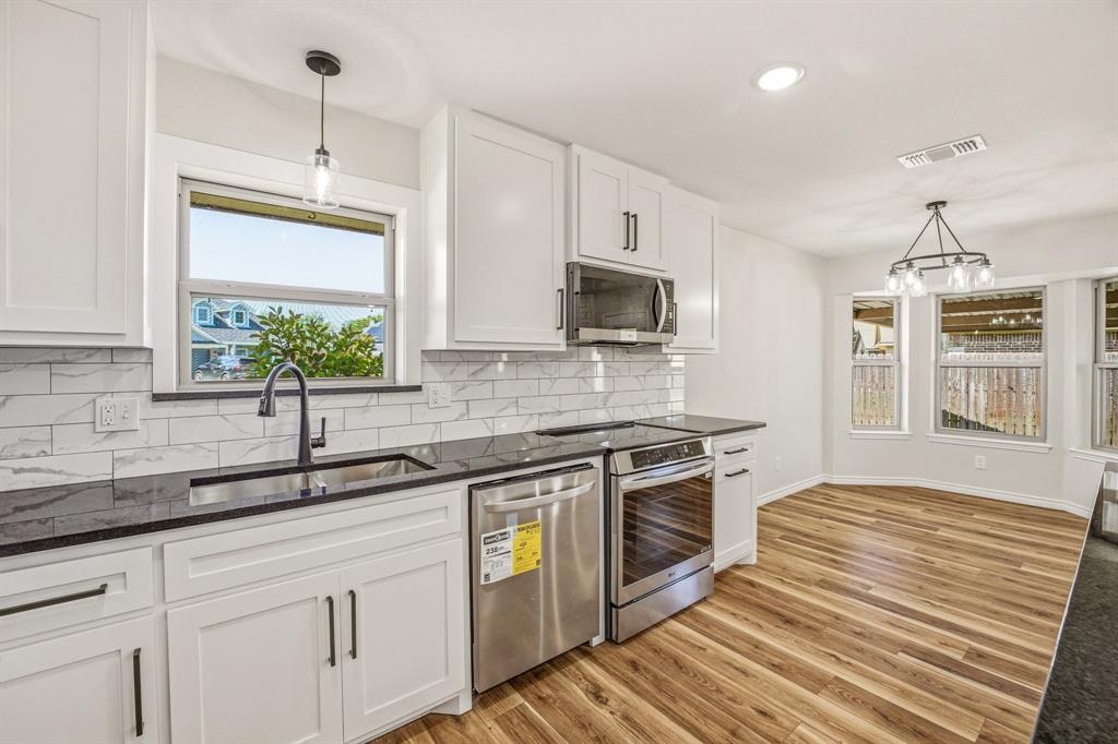 Fairway Mdws - Residential