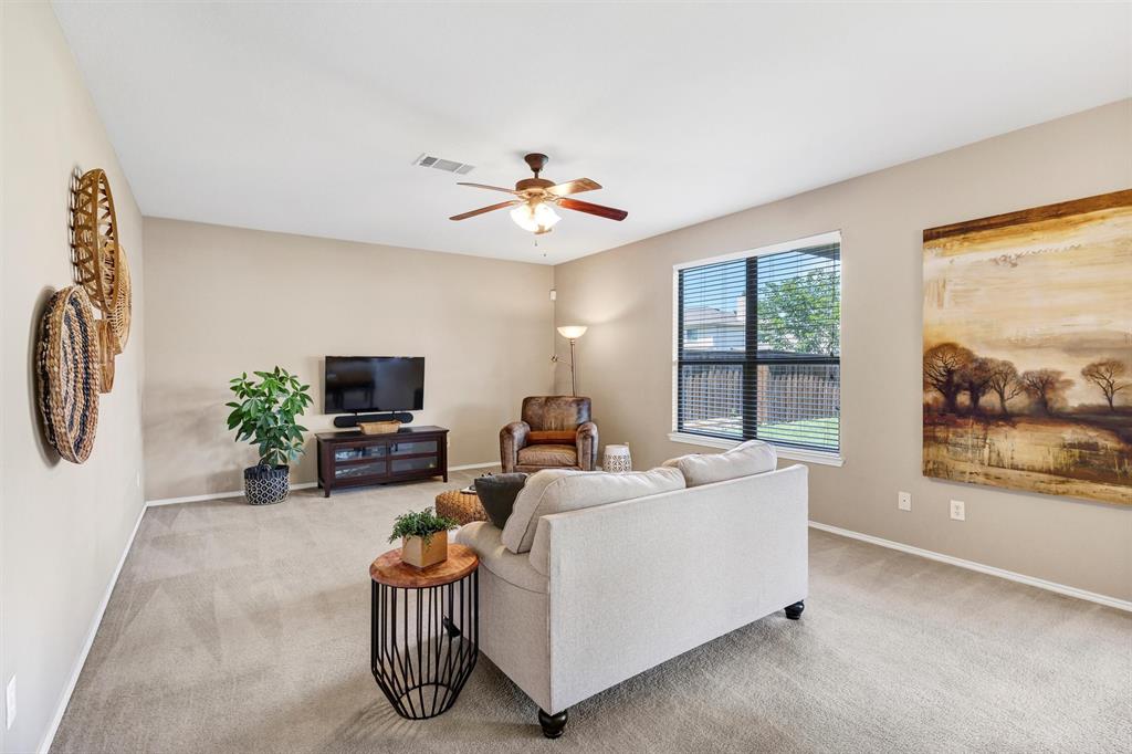 Fort Worth, Texas 76244, United States, 3 Bedrooms Bedrooms, ,3 BathroomsBathrooms,Residential,Pending,112372