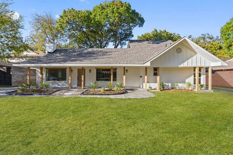 6415 Axton Lane Dallas TX 75214