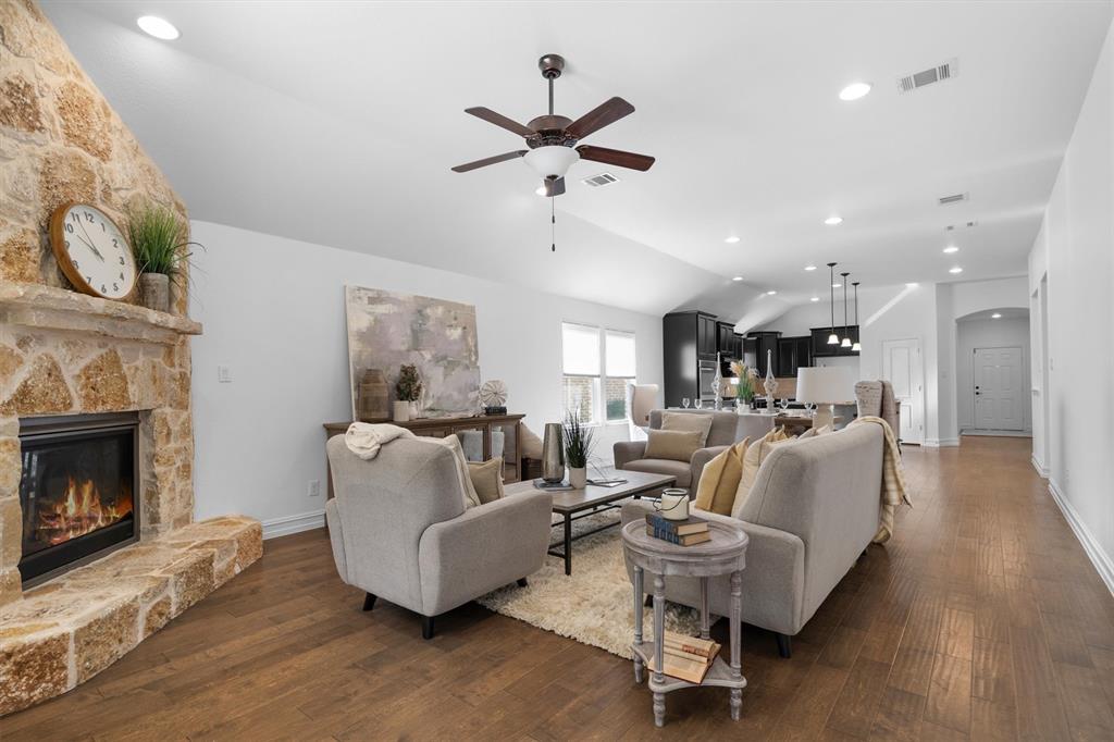 Canyon Falls Village W4 Ph - Residential